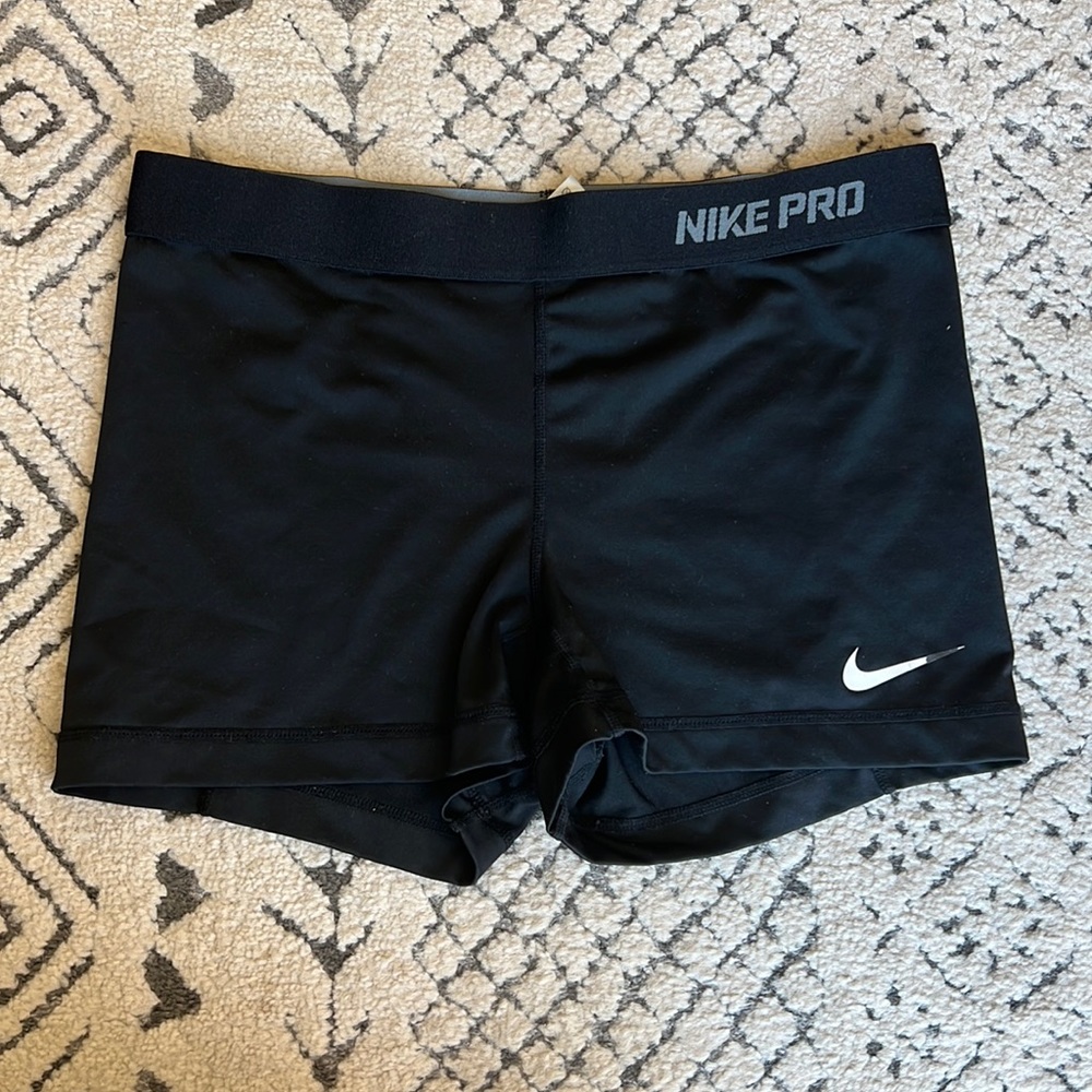 Nike Pro Womens shorts